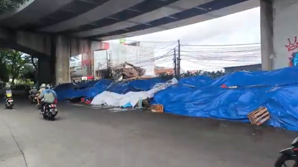 Pemkot Tangsel Minta Maaf soal Tumpukan Sampah, Janji Angkut Sebelum Tahun Baru Pemkot Tangsel Minta Maaf soal Tumpukan Sampah, Janji Angkut Sebelum Tahun Baru