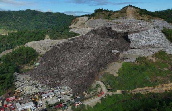 Gunung Sampah Longsor, Korban Tewas jadi 6 Orang 30 Lainnya Hilang Gunung Sampah Longsor, Korban Tewas jadi 6 Orang 30 Lainnya Hilang