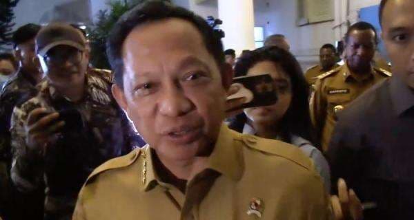 Warga Aceh Kibarkan Bendera Putih, Mendagri : Cek Dulu Warga Aceh Kibarkan Bendera Putih, Mendagri : Cek Dulu