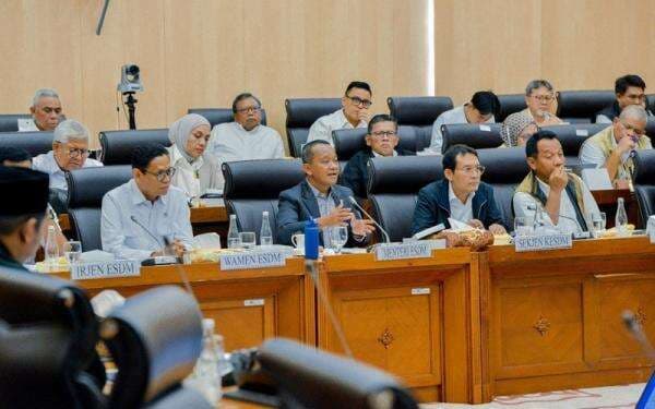 Genjot Lifting Minyak, 45 Ribu Sumur Rakyat Siap Beroperasi Genjot Lifting Minyak, 45 Ribu Sumur Rakyat Siap Beroperasi