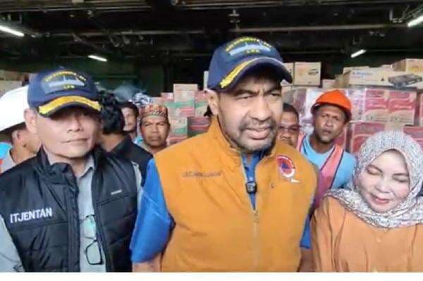 Tanggapi Bendera Putih soal Lambannya Bantuan, Gubernur Aceh: Kita Harus Bersabar Tanggapi Bendera Putih soal Lambannya Bantuan, Gubernur Aceh: Kita Harus Bersabar