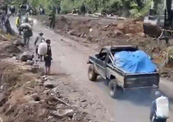 Jalan Aceh Utara-Bener Meriah Kembali Terhubung, Perlancar Distribusi Bantuan Bencana Jalan Aceh Utara-Bener Meriah Kembali Terhubung, Perlancar Distribusi Bantuan Bencana