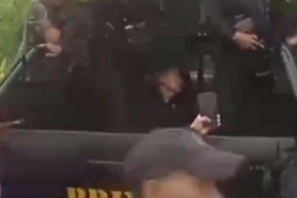 Detik-Detik Menegangkan Pelaku Pembunuhan Anak Politisi PKS Cilegon Ditangkap Detik-Detik Menegangkan Pelaku Pembunuhan Anak Politisi PKS Cilegon Ditangkap