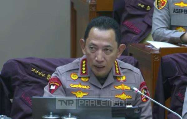 Kapolri Hadiri Raker Komisi III DPR, Didampingi Para Petinggi Polri hingga Kapolda Kapolri Hadiri Raker Komisi III DPR, Didampingi Para Petinggi Polri hingga Kapolda
