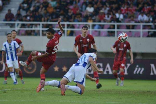 Hasil Persis Solo vs Persib Bandung: Gol Andrew Jung Buat Maung Kokoh di Puncak Super League Hasil Persis Solo vs Persib Bandung: Gol Andrew Jung Buat Maung Kokoh di Puncak Super League