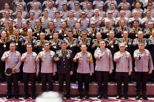 Pesan Menyentuh Kapolri ke-53 Purnawirawan saat Reuni Akpol 91 Bhara Daksa Pesan Menyentuh Kapolri ke-53 Purnawirawan saat Reuni Akpol 91 Bhara Daksa