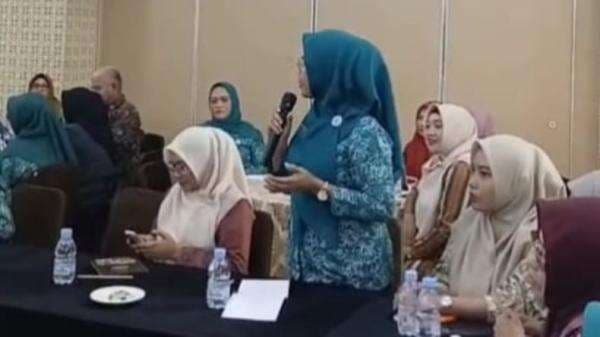 TP-PKK Butur Usulkan Pembinaan Langsung oleh TP-PKK Sultra ke Daerah TP-PKK Butur Usulkan Pembinaan Langsung oleh TP-PKK Sultra ke Daerah