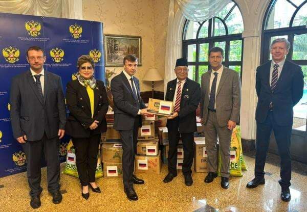 Rusia Berikan Bantuan Kemanusiaan untuk Korban Banjir Sumatera Rusia Berikan Bantuan Kemanusiaan untuk Korban Banjir Sumatera