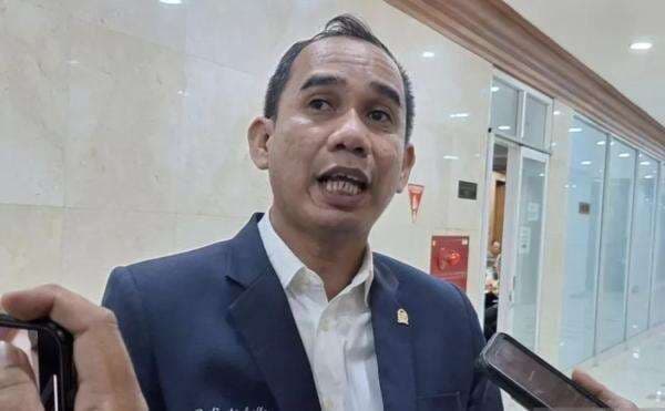 Bareskrim Usut Teror Kepala Babi di Kantor Tempo, DPR: Jaga Kebebasan Pers! Bareskrim Usut Teror Kepala Babi di Kantor Tempo, DPR: Jaga Kebebasan Pers!