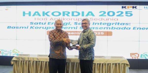 Manajemen SKK Migas Tandatangani Deklarasi Komitmen Integritas Pencegahan Korupsi Manajemen SKK Migas Tandatangani Deklarasi Komitmen Integritas Pencegahan Korupsi