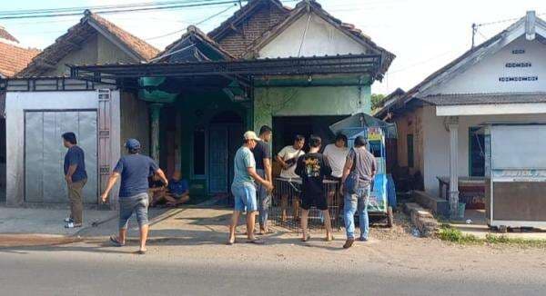 Geger Pemuda Ditemukan Terkapar di Jombang, Polisi Bergerak Cari Pelaku Sampai Ketemu Geger Pemuda Ditemukan Terkapar di Jombang, Polisi Bergerak Cari Pelaku Sampai Ketemu