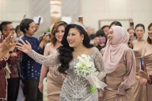 Biodata dan Agama Boiyen, Komedian yang Dipinang Dosen Tampan Biodata dan Agama Boiyen, Komedian yang Dipinang Dosen Tampan