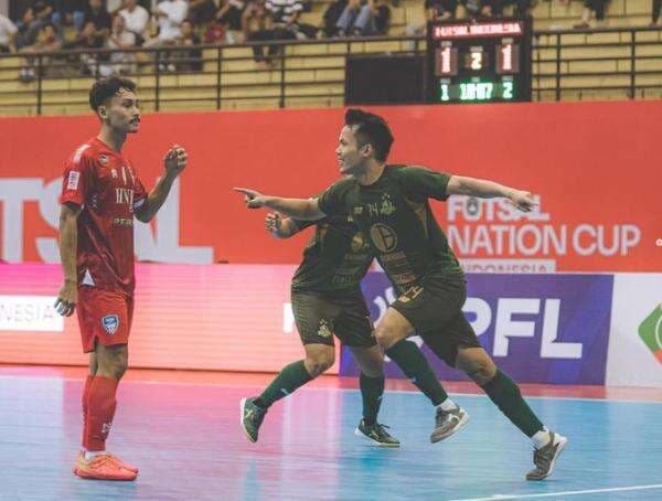 Hasil Piala Sudirman 2025: Hajar Inggris 3-0, Zaki Ubaidillah Pastikan Kemenangan Indonesia Hasil Piala Sudirman 2025: Hajar Inggris 3-0, Zaki Ubaidillah Pastikan Kemenangan Indonesia