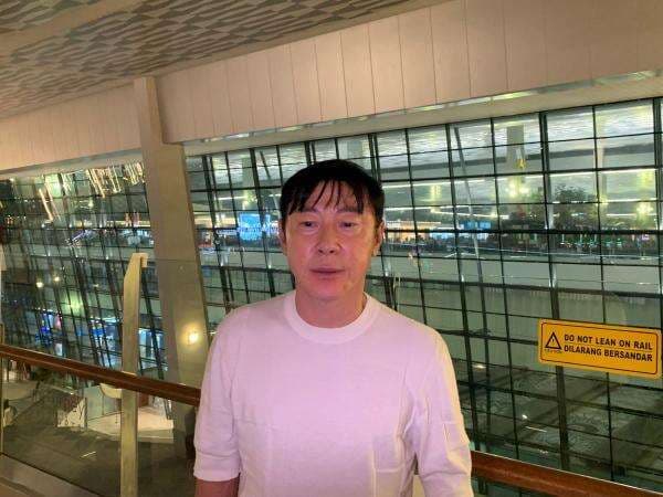 Respons Shin Tae-yong soal Isu Masalah di Ruang Ganti Timnas Indonesia: Kaptennya memang Asnawi Mangkualam Respons Shin Tae-yong soal Isu Masalah di Ruang Ganti Timnas Indonesia: Kaptennya memang Asnawi Mangkualam