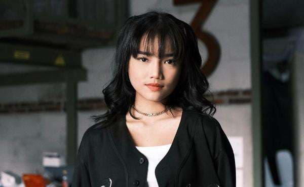 Fuji Merasa Diremehkan Setelah Dua Kali Ditipu Rekan Kerja Fuji Merasa Diremehkan Setelah Dua Kali Ditipu Rekan Kerja