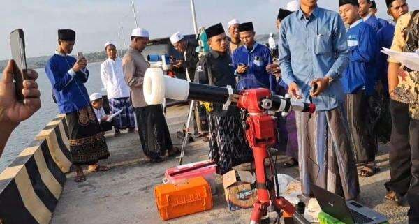 Lembaga Falakiyah NU Sampang Lakukan Rukyatul Hilal Sore Ini Lembaga Falakiyah NU Sampang Lakukan Rukyatul Hilal Sore Ini