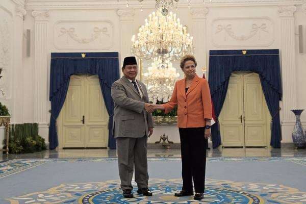 Indonesia Gabung New Development Bank BRICS, Prabowo Diskusi dengan Dilma Rousseff Indonesia Gabung New Development Bank BRICS, Prabowo Diskusi dengan Dilma Rousseff