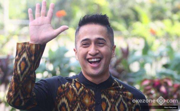 Irfan Hakim Kenang Pesan Terakhir Titiek Puspa Sebelum Wafat Irfan Hakim Kenang Pesan Terakhir Titiek Puspa Sebelum Wafat