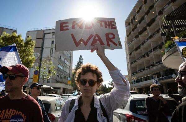 BCL Semangat Masak Rendang untuk Lebaran, Siapkan Satu Kuali Penuh BCL Semangat Masak Rendang untuk Lebaran, Siapkan Satu Kuali Penuh