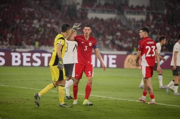 Media Italia Heboh Jay Idzes Sukses Bikin Romelu Lukaku Tak Berkutik Media Italia Heboh Jay Idzes Sukses Bikin Romelu Lukaku Tak Berkutik