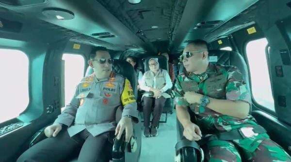Naik Helikopter, Menko PMK, Kapolri dan Panglima TNI Pantau Arus Mudik di Pelabuhan Merak Naik Helikopter, Menko PMK, Kapolri dan Panglima TNI Pantau Arus Mudik di Pelabuhan Merak