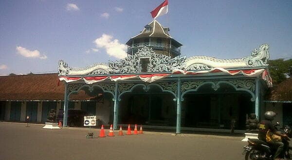 Komisi II Bilang Usulan Solo Jadi Daerah Istimewa dari Keraton Surakarta Komisi II Bilang Usulan Solo Jadi Daerah Istimewa dari Keraton Surakarta