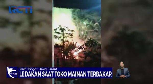 Toko Petasan di Pasar Leuwiliang Terbakar, Ledakan Bertubi-tubi Bikin Warga Panik Toko Petasan di Pasar Leuwiliang Terbakar, Ledakan Bertubi-tubi Bikin Warga Panik