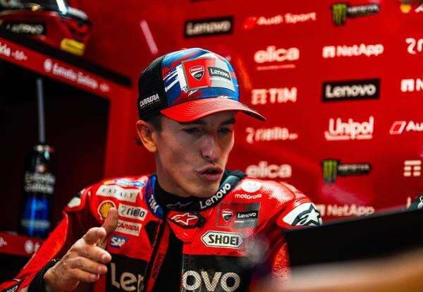 Marc Marquez Bangga Disamakan dengan Lewis Hamilton Marc Marquez Bangga Disamakan dengan Lewis Hamilton