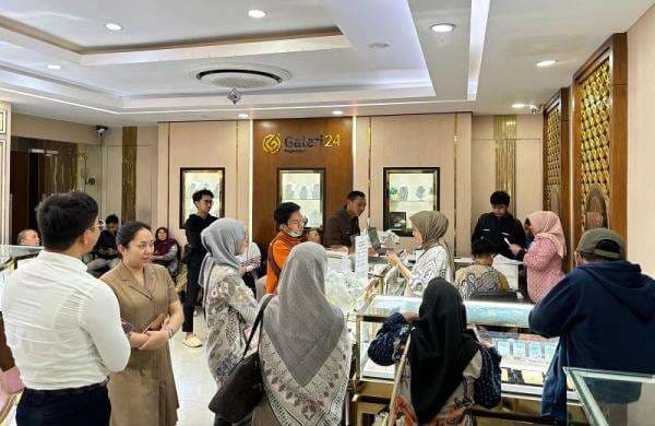 Usai Lebaran, Emas Pegadaian Galeri 24 Laris Manis Diburu Masyarakat Usai Lebaran, Emas Pegadaian Galeri 24 Laris Manis Diburu Masyarakat