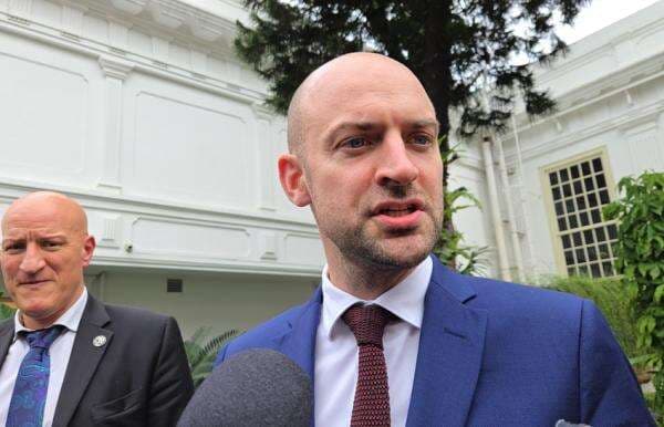 Menlu Prancis Temui Prabowo di Istana, Bahas Rencana Kedatangan Macron Menlu Prancis Temui Prabowo di Istana, Bahas Rencana Kedatangan Macron