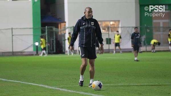 Segini Kisaran Gaji Pelatih Nova Arianto di Timnas Indonesia U-17 Segini Kisaran Gaji Pelatih Nova Arianto di Timnas Indonesia U-17