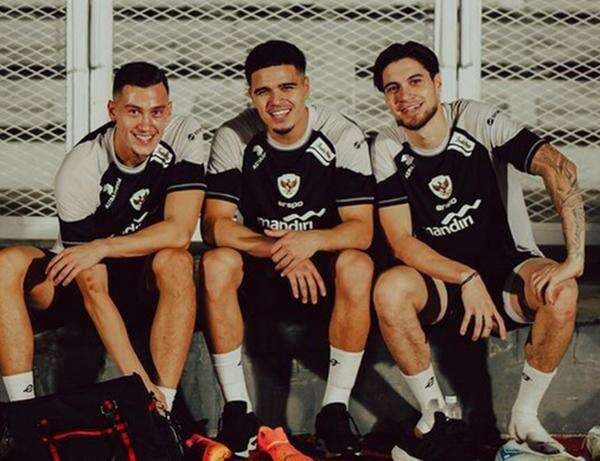 2 Pemain Timnas Indonesia yang Belum Tiba di Sydney Jelang Lawan Australia di Kualifikasi Piala Dunia 2026 Zona Asia 2 Pemain Timnas Indonesia yang Belum Tiba di Sydney Jelang Lawan Australia di Kualifikasi Piala Dunia 2026 Zona Asia