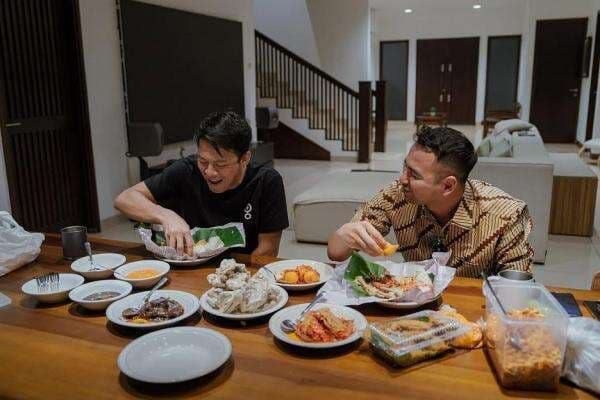 Perseteruan Ahmad Dhani dan Ariel NOAH Memanas, Raffi Ahmad Singgung Pertemanan Perseteruan Ahmad Dhani dan Ariel NOAH Memanas, Raffi Ahmad Singgung Pertemanan