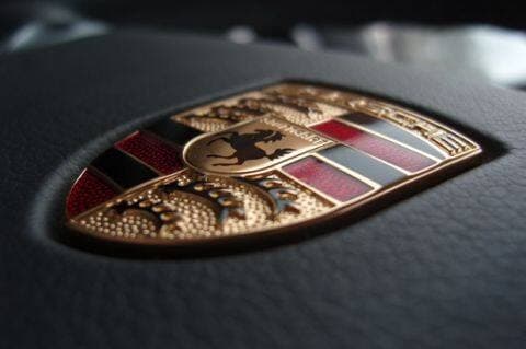 Porsche Pangkas Proyeksi Laba 2025 Imbas Kebijakan Tarif AS dan Lesunya Pasar China Porsche Pangkas Proyeksi Laba 2025 Imbas Kebijakan Tarif AS dan Lesunya Pasar China