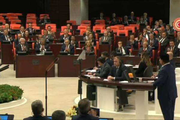 Prabowo Pidato Perdana di Depan Parlemen Turkiye: Saya Agak Grogi Prabowo Pidato Perdana di Depan Parlemen Turkiye: Saya Agak Grogi