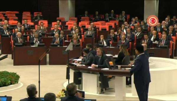 Saat Prabowo Grogi Pidato Perdana di Depan Parlemen Turki Saat Prabowo Grogi Pidato Perdana di Depan Parlemen Turki