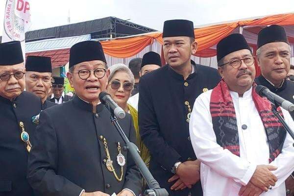 Pramono Anung Bakal Turun Langsung Pantau Pemutihan Ijazah Siswa yang Ditahan Sekolah Pramono Anung Bakal Turun Langsung Pantau Pemutihan Ijazah Siswa yang Ditahan Sekolah