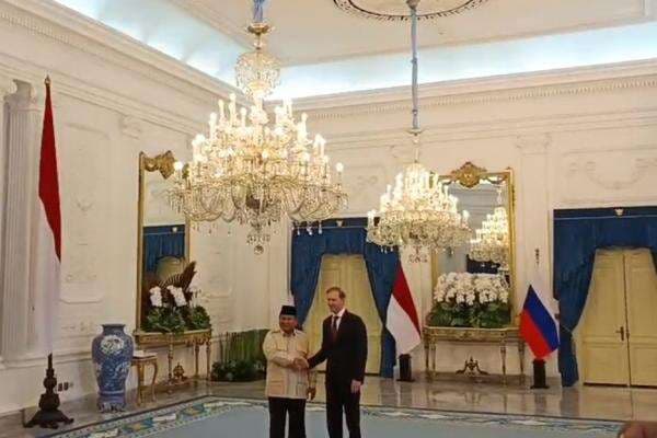 Presiden Prabowo Terima Kunjungan Wakil PM Rusia di Istana Merdeka Jakarta Presiden Prabowo Terima Kunjungan Wakil PM Rusia di Istana Merdeka Jakarta