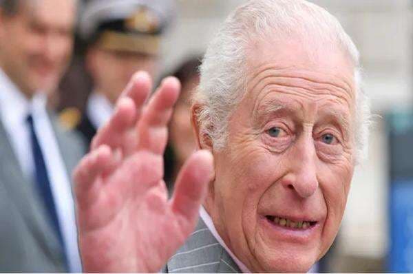 Raja Charles Dirawat di Rumah Sakit akibat Efek Samping Perawatan Kanker Raja Charles Dirawat di Rumah Sakit akibat Efek Samping Perawatan Kanker