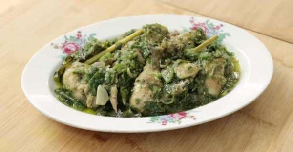 Resep Ayam Cabai Hijau Khas Padang, Cocok Jadi Menu Pengganti Rendang saat Lebaran Resep Ayam Cabai Hijau Khas Padang, Cocok Jadi Menu Pengganti Rendang saat Lebaran