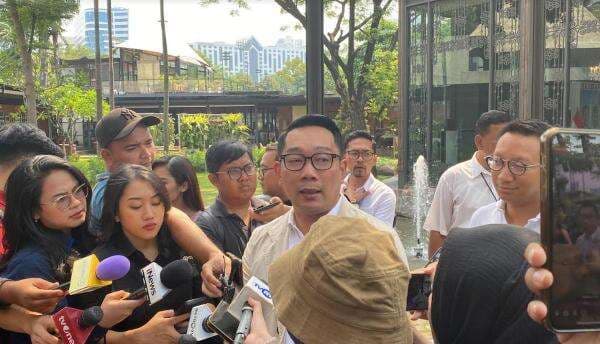 Ridwan Kamil Benarkan Rumahnya Digeledah KPK Terkait Korupsi Bank BJB Ridwan Kamil Benarkan Rumahnya Digeledah KPK Terkait Korupsi Bank BJB