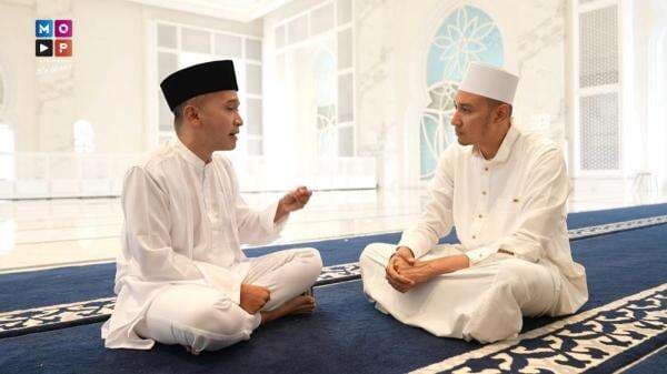 Ruben Onsu Butuh 4 Tahun untuk Mantap Mualaf, Habib Usman bin Yahya Setia Membimbing Ruben Onsu Butuh 4 Tahun untuk Mantap Mualaf, Habib Usman bin Yahya Setia Membimbing