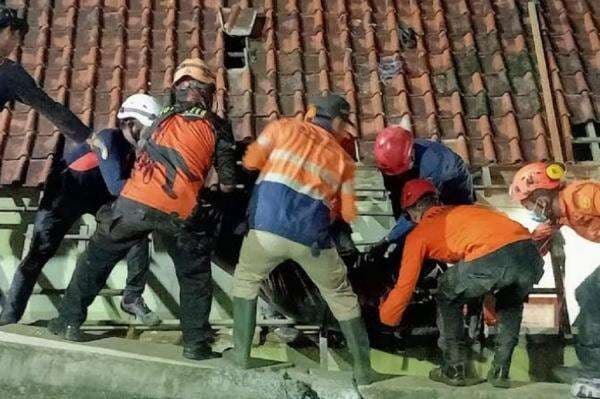 Kronologi Tandon Air Ponpes di Magelang Roboh Tewaskan 4 Santri, Berawal Tanah Longsor Kronologi Tandon Air Ponpes di Magelang Roboh Tewaskan 4 Santri, Berawal Tanah Longsor