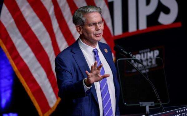 70 Negara Ingin Negosiasi Tarif dengan AS 70 Negara Ingin Negosiasi Tarif dengan AS