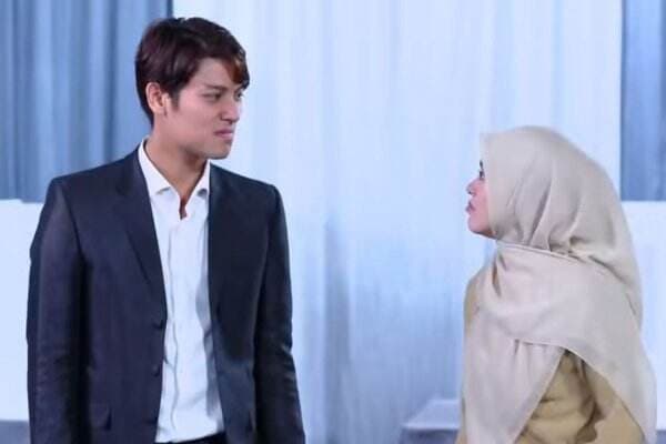 Sinopsis Sinetron Romansa Kampung Dangdut Eps 30: Ketegangan Raka dan Galuh Sinopsis Sinetron Romansa Kampung Dangdut Eps 30: Ketegangan Raka dan Galuh