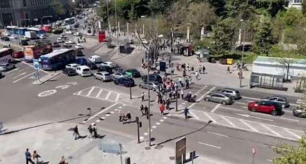 Spanyol dan Portugal Lumpuh akibat Pemadaman Listrik Misterius Spanyol dan Portugal Lumpuh akibat Pemadaman Listrik Misterius