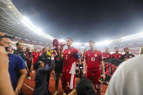 Media Vietnam Takjub Timnas Indonesia Menang 1-0 atas Bahrain: Selangkah Menuju Piala Dunia 2026! Media Vietnam Takjub Timnas Indonesia Menang 1-0 atas Bahrain: Selangkah Menuju Piala Dunia 2026!