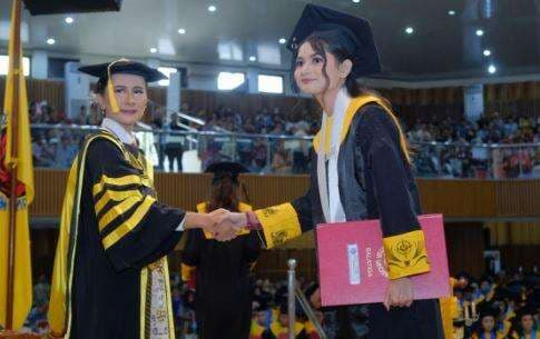 UKSW Salatiga Wisuda 496 Lulusan, Rektor: Jadilan Agen Perubahan UKSW Salatiga Wisuda 496 Lulusan, Rektor: Jadilan Agen Perubahan