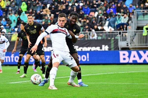 Hasil Venezia vs Bologna di Liga Italia 2024-2025: Jay Idzes Dkk Tumbang 0-1 Hasil Venezia vs Bologna di Liga Italia 2024-2025: Jay Idzes Dkk Tumbang 0-1